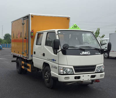 程力威牌CLW5040XQYJ5型爆破器材运输车